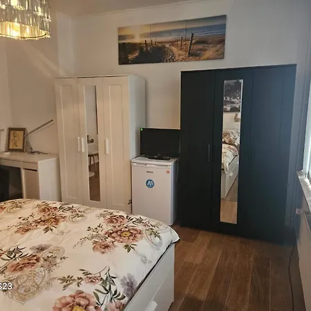 Friend House Bed & Breakfast Jette